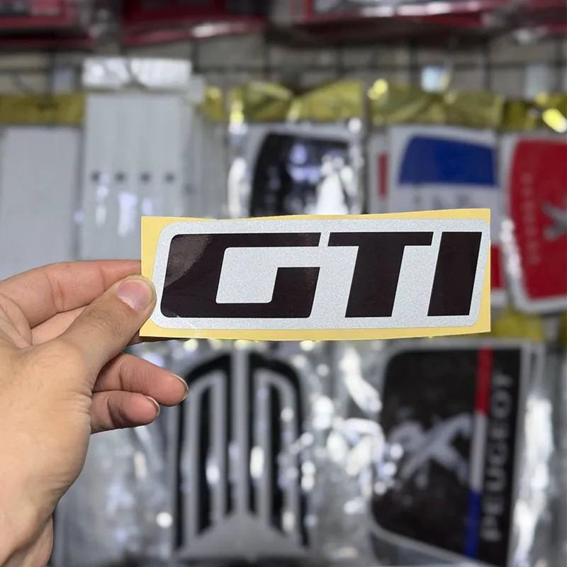 gti استیکر شبرنگ گلپخشکن دو عددی - Image 1